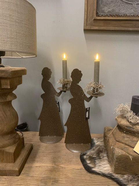 Kandelaar Metaal 'Vrouw' - Afbeelding 2