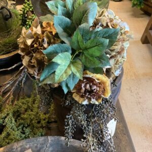 Alternative view of Zijde Bloemstuk Bruin