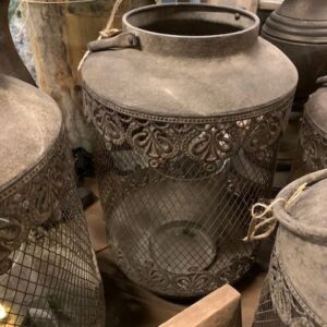 Alternative view of Lantaarn Roest Lalou L