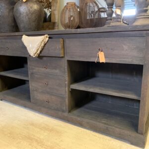 Alternative view of LUKSA Dressoir 'Denia'